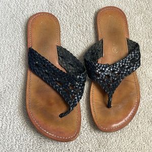 Leather flip flops